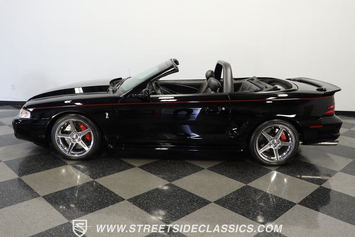 Ford-Mustang-Cabriolet-1995-2