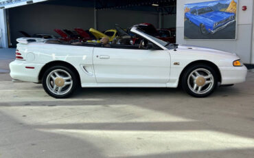 Ford-Mustang-Cabriolet-1995-3