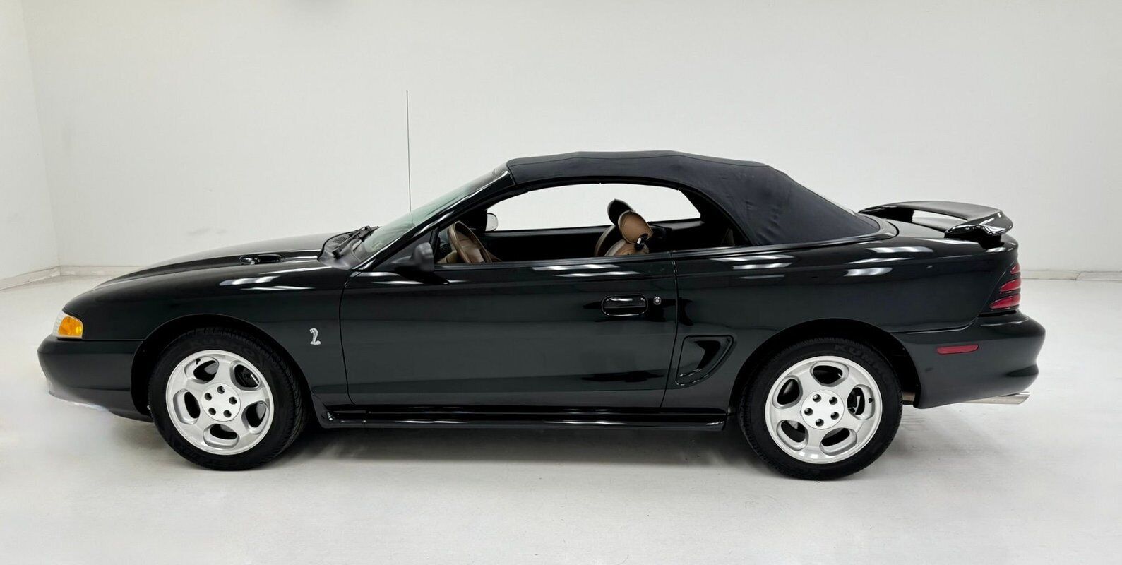 Ford-Mustang-Cabriolet-1995-4