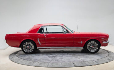 Ford-Mustang-Coupe-1965-1