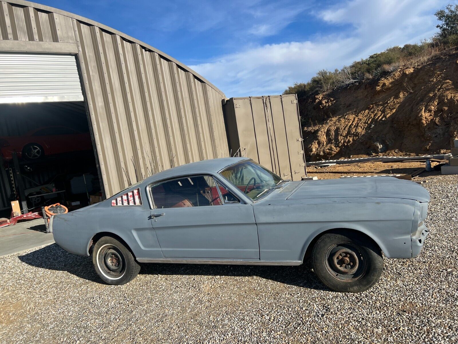 Ford-Mustang-Coupe-1965-1