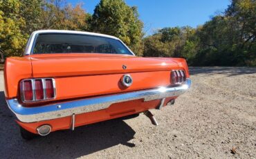 Ford-Mustang-Coupe-1965-10