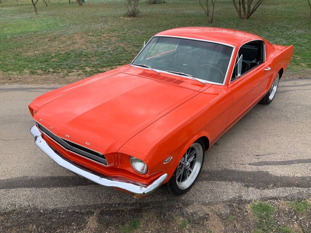 Ford-Mustang-Coupe-1965-11