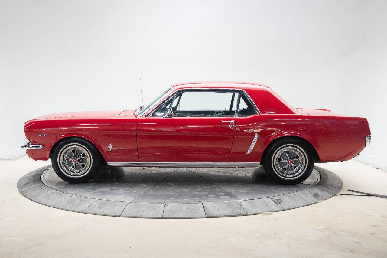 Ford-Mustang-Coupe-1965-2