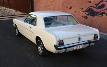 Ford-Mustang-Coupe-1965-21