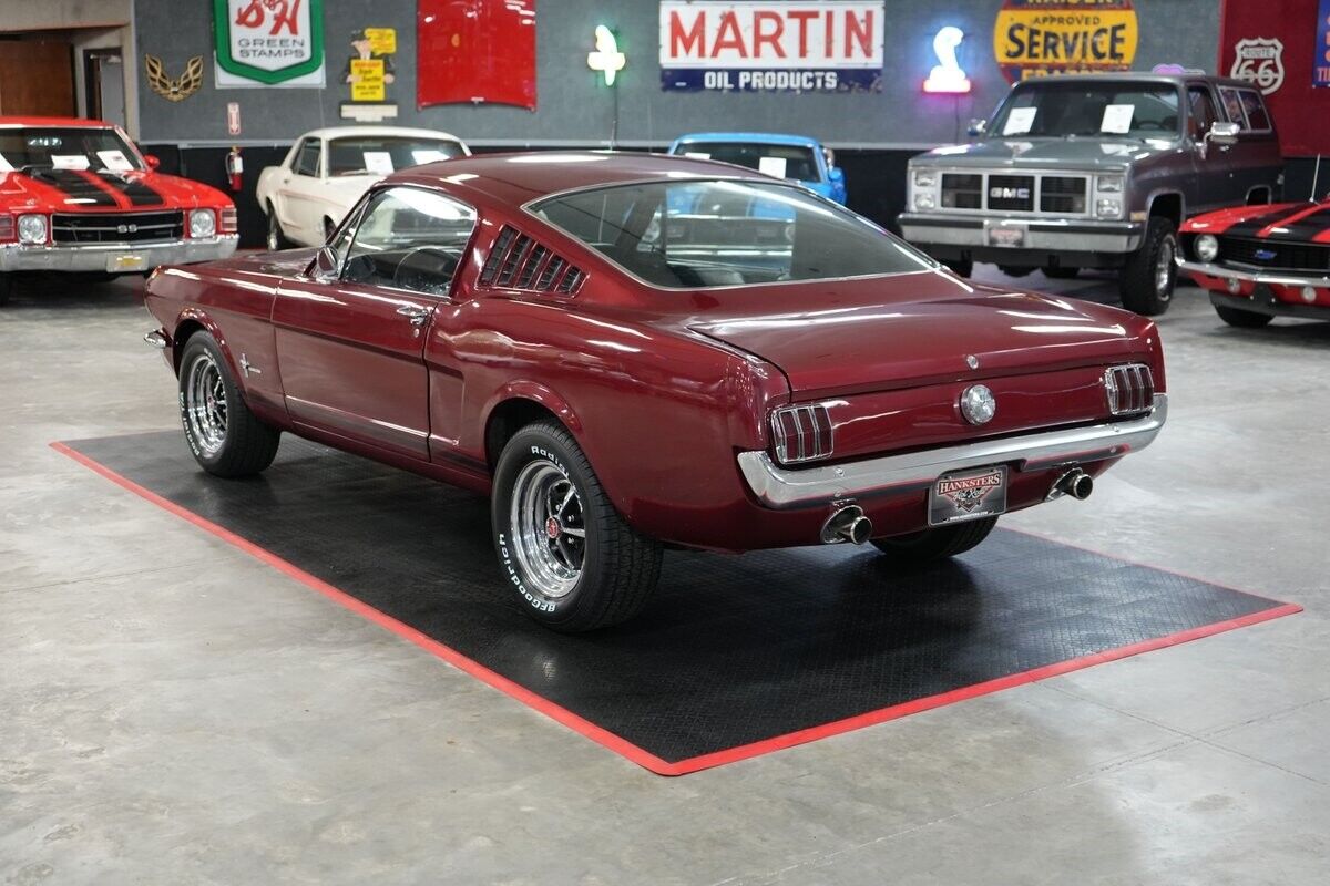 Ford-Mustang-Coupe-1965-3