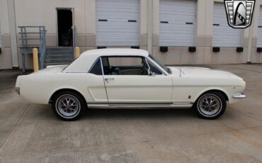 Ford-Mustang-Coupe-1965-4