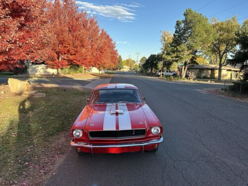 Ford-Mustang-Coupe-1965-4