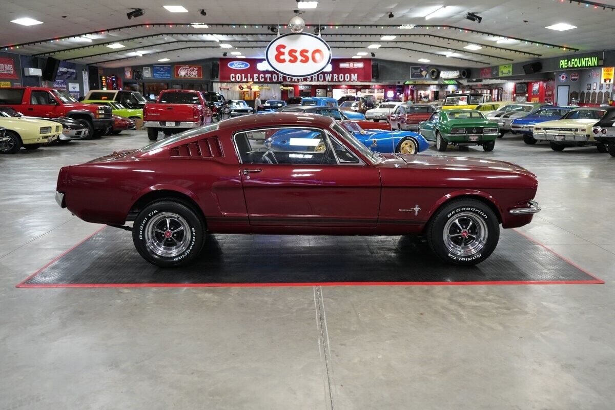 Ford-Mustang-Coupe-1965-6