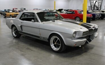 Ford-Mustang-Coupe-1965-8