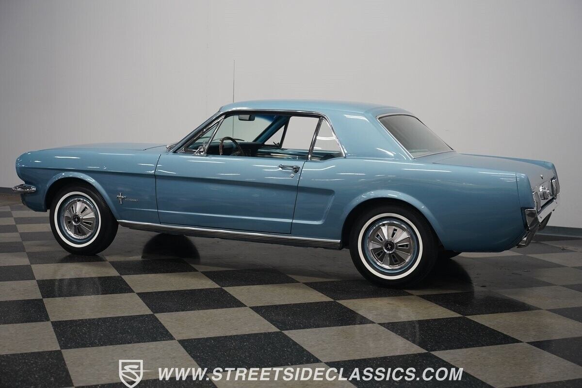 Ford-Mustang-Coupe-1966-10