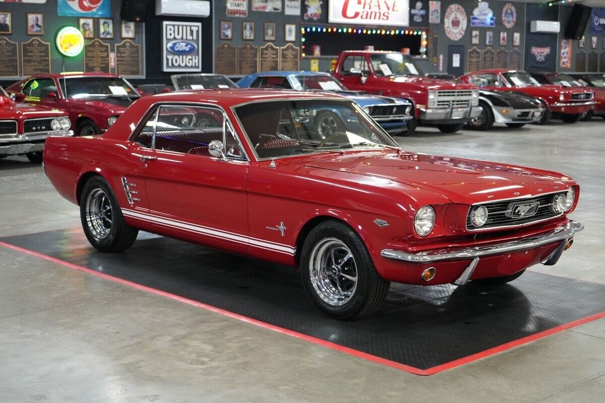 Ford-Mustang-Coupe-1966-10