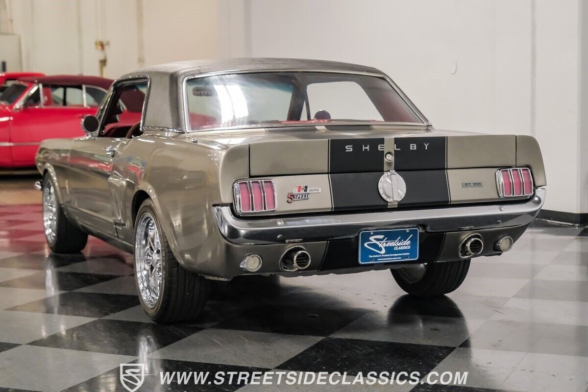 Ford-Mustang-Coupe-1966-10