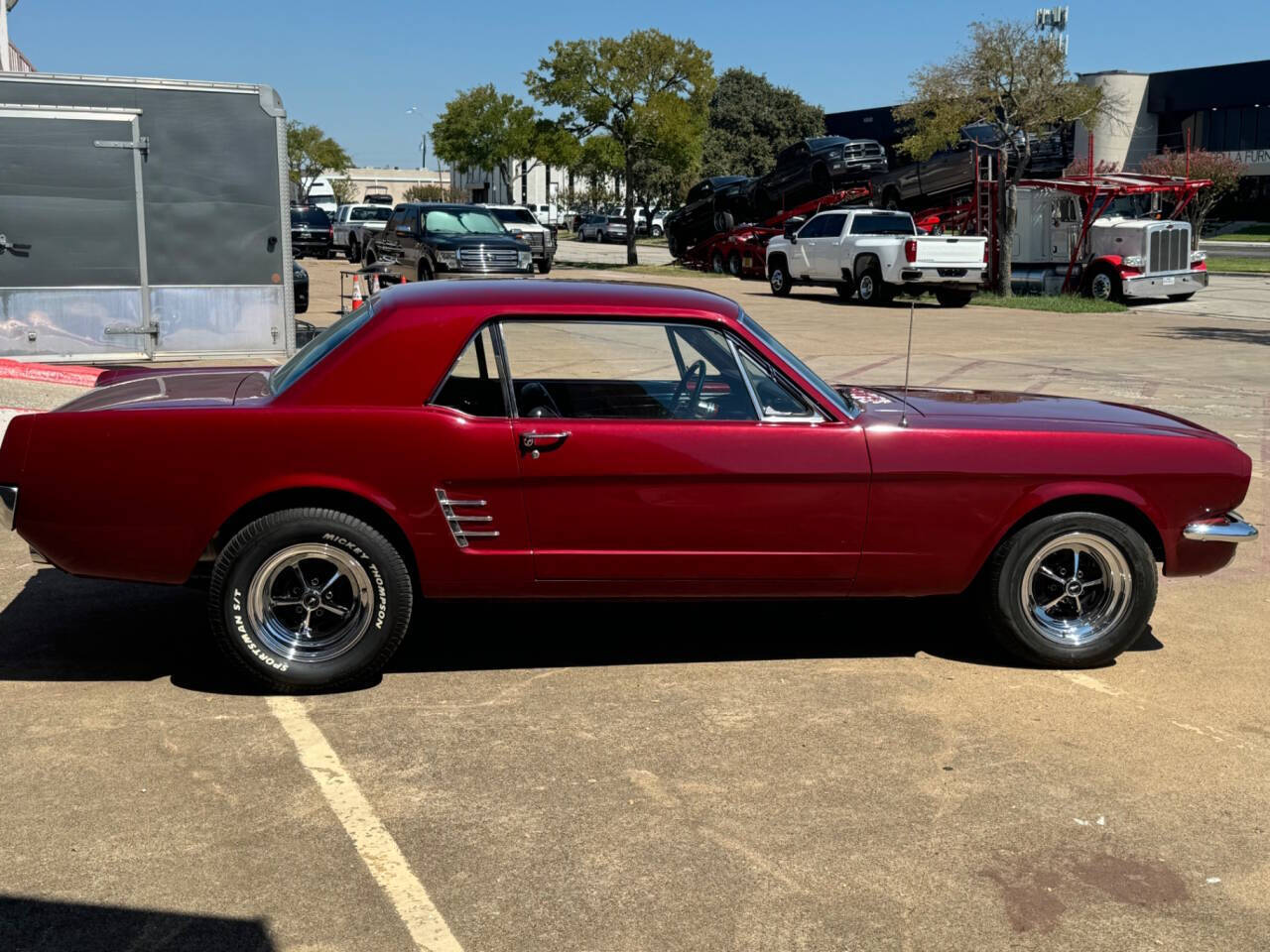 Ford-Mustang-Coupe-1966-11