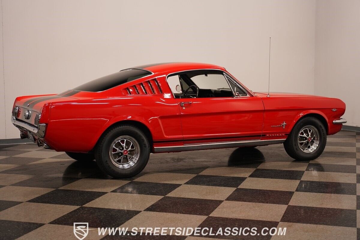 Ford-Mustang-Coupe-1966-16