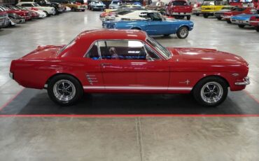 Ford-Mustang-Coupe-1966-18