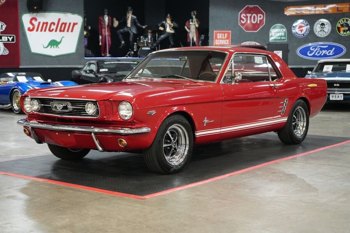 Ford-Mustang-Coupe-1966-21