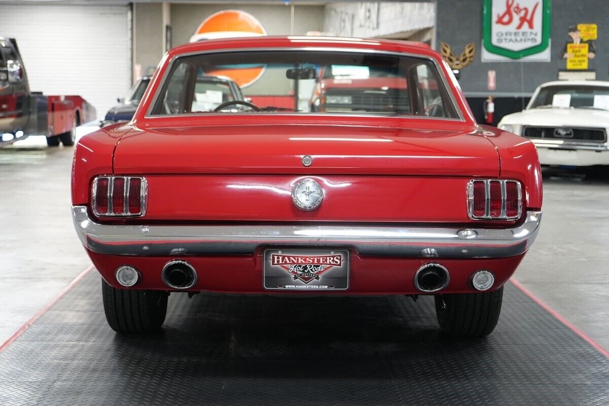 Ford-Mustang-Coupe-1966-24