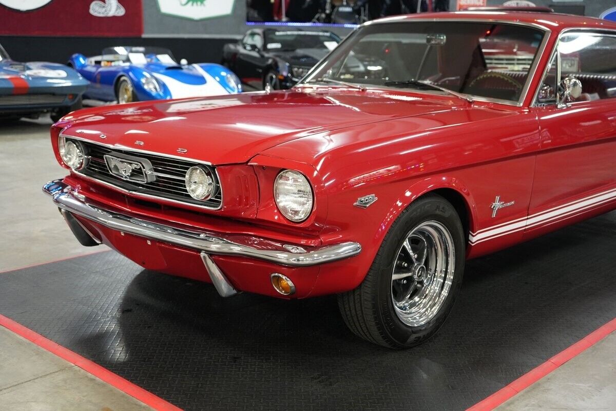 Ford-Mustang-Coupe-1966-29