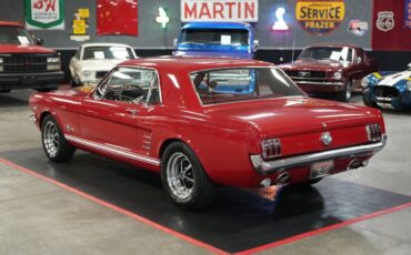 Ford-Mustang-Coupe-1966-3