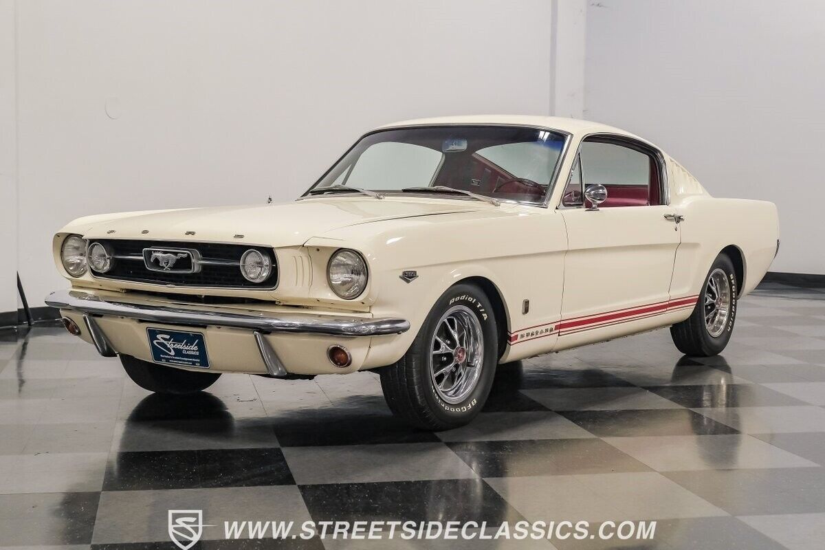 Ford-Mustang-Coupe-1966-5