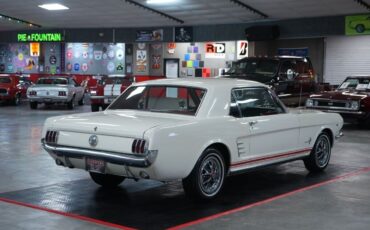 Ford-Mustang-Coupe-1966-6