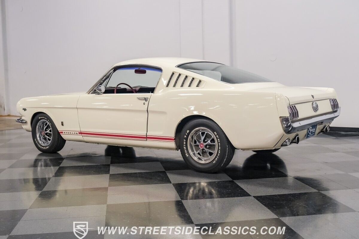 Ford-Mustang-Coupe-1966-7