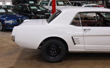 Ford-Mustang-Coupe-1966-8