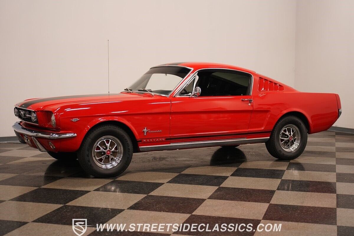 Ford-Mustang-Coupe-1966-8