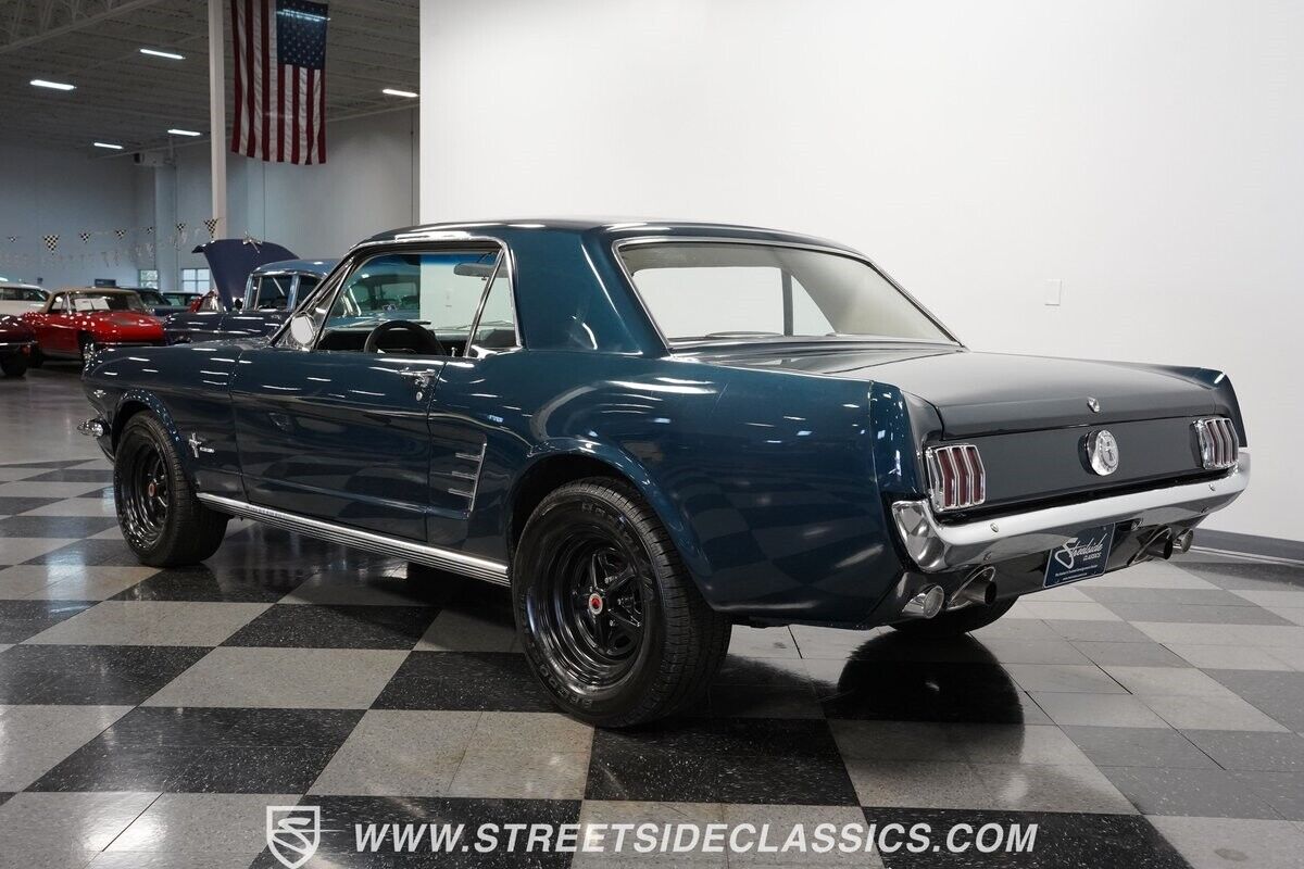 Ford-Mustang-Coupe-1966-9