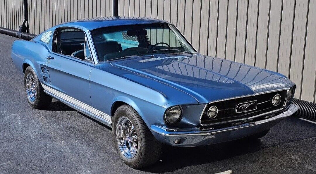 Ford-Mustang-Coupe-1967-20