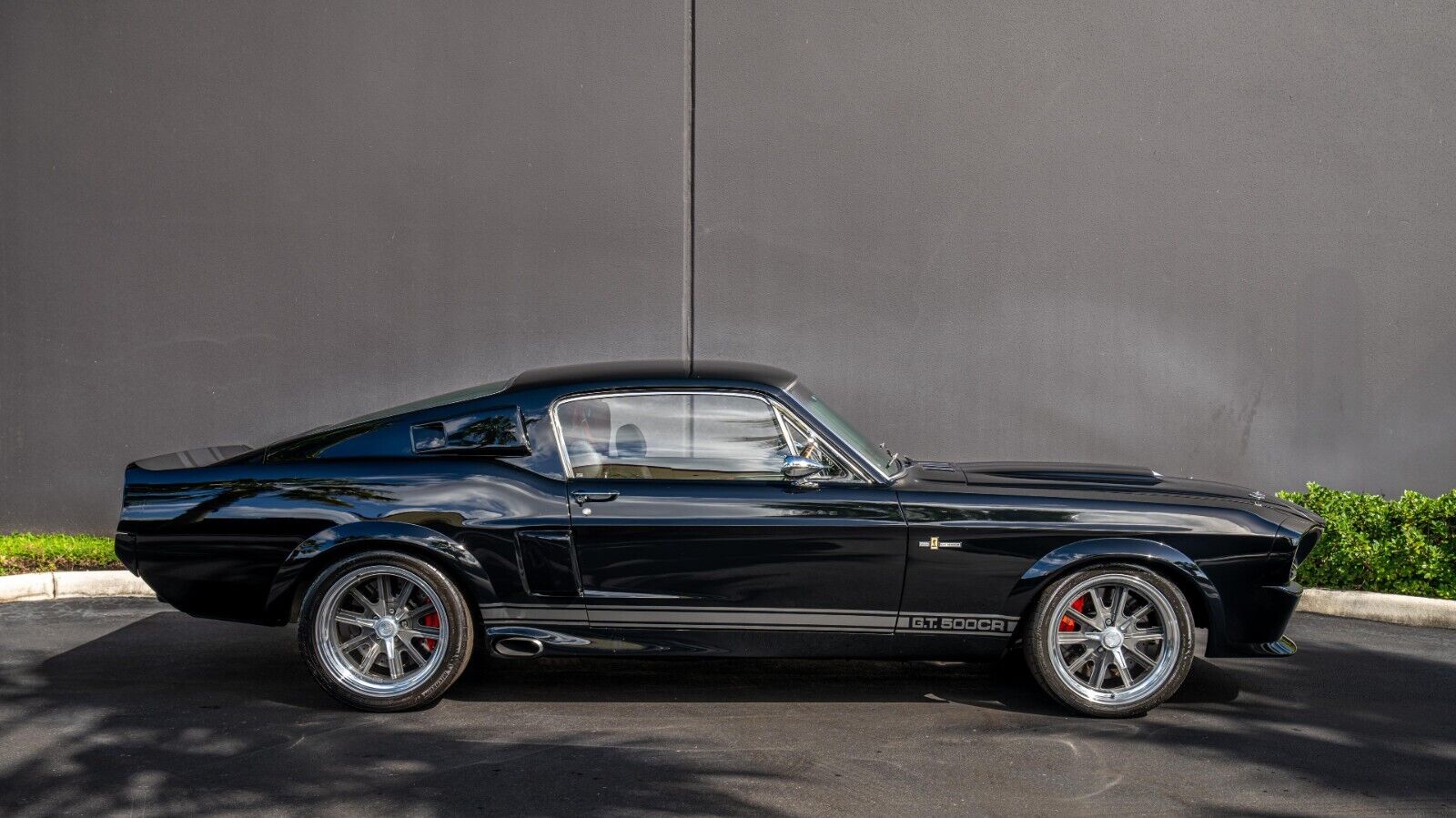 Ford-Mustang-Coupe-1967-5