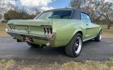 Ford-Mustang-Coupe-1967-5