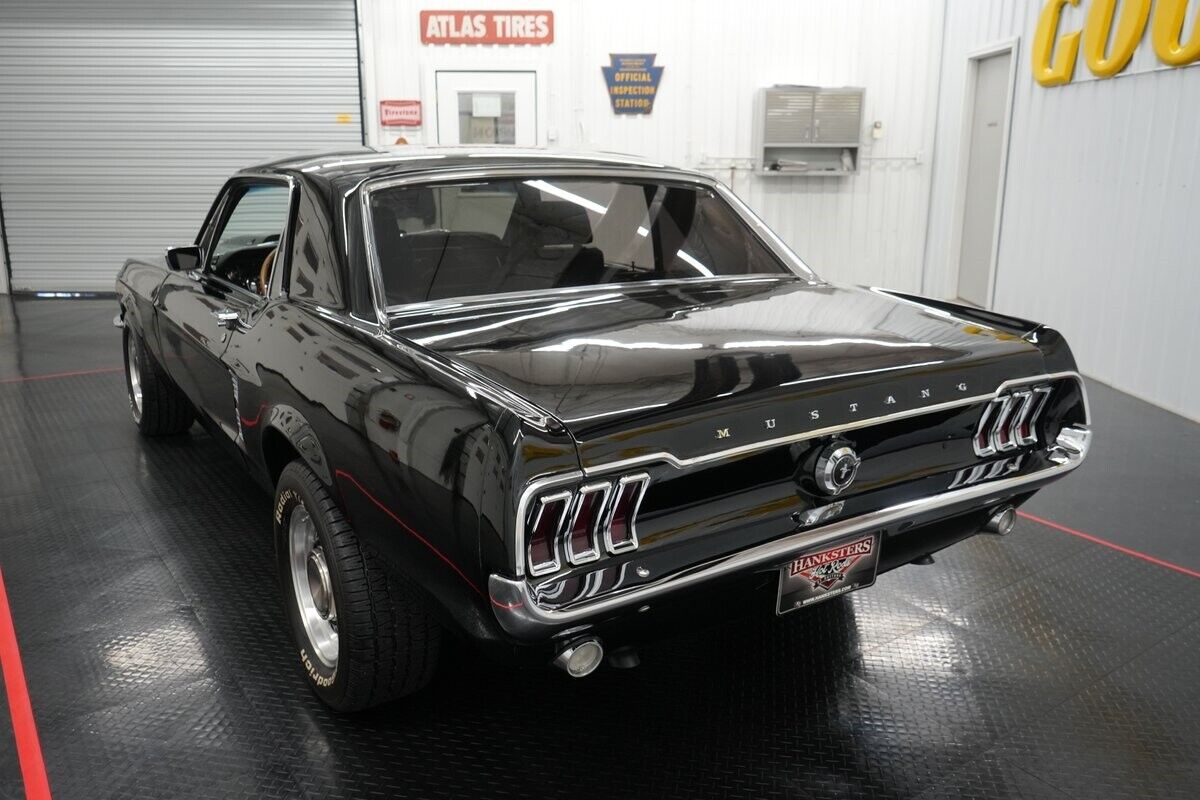 Ford-Mustang-Coupe-1967-6