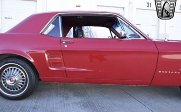 Ford-Mustang-Coupe-1967-8