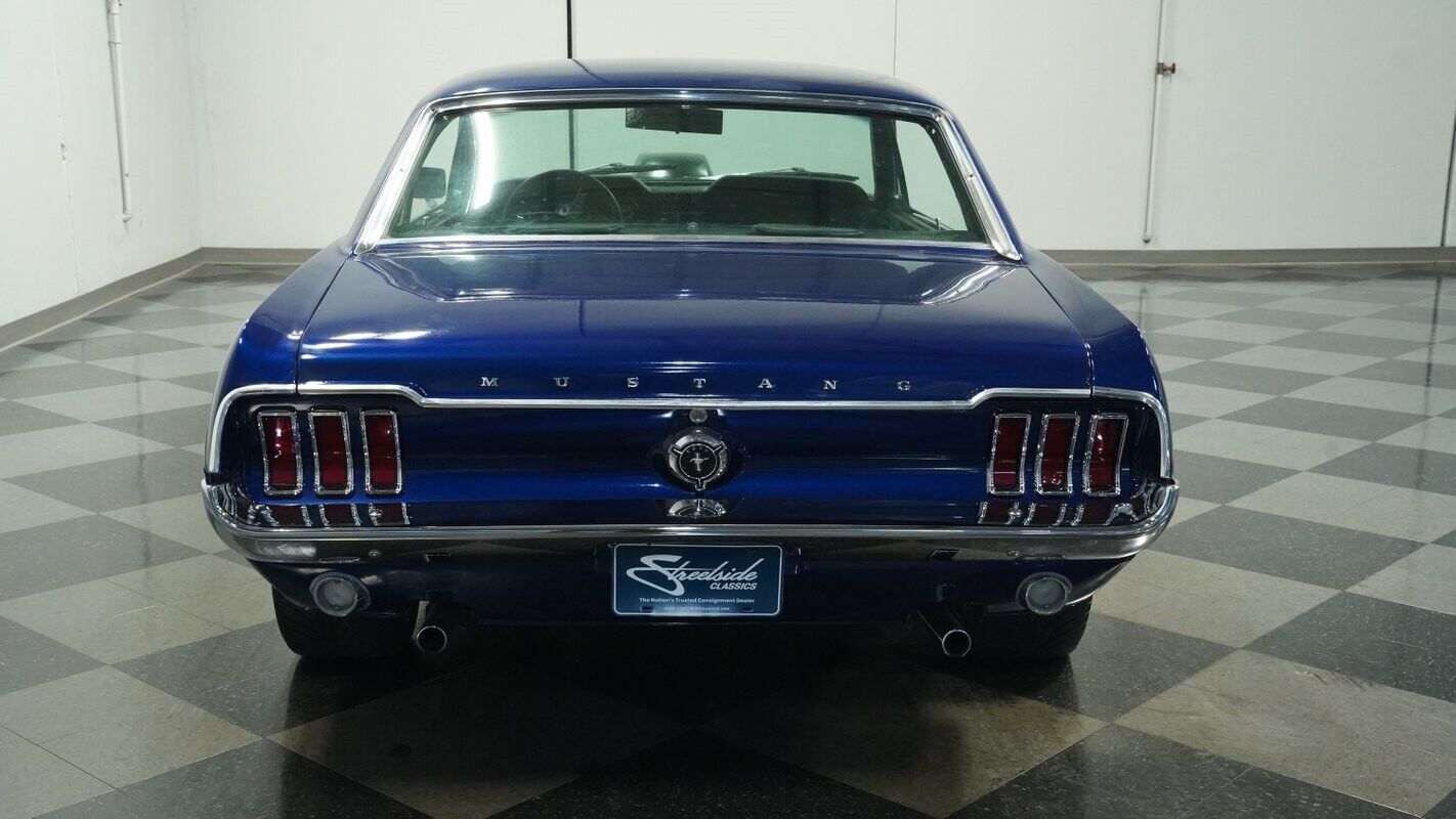 Ford-Mustang-Coupe-1967-8