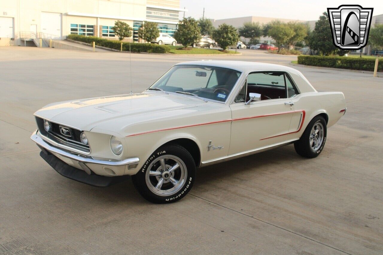 Ford-Mustang-Coupe-1968-2