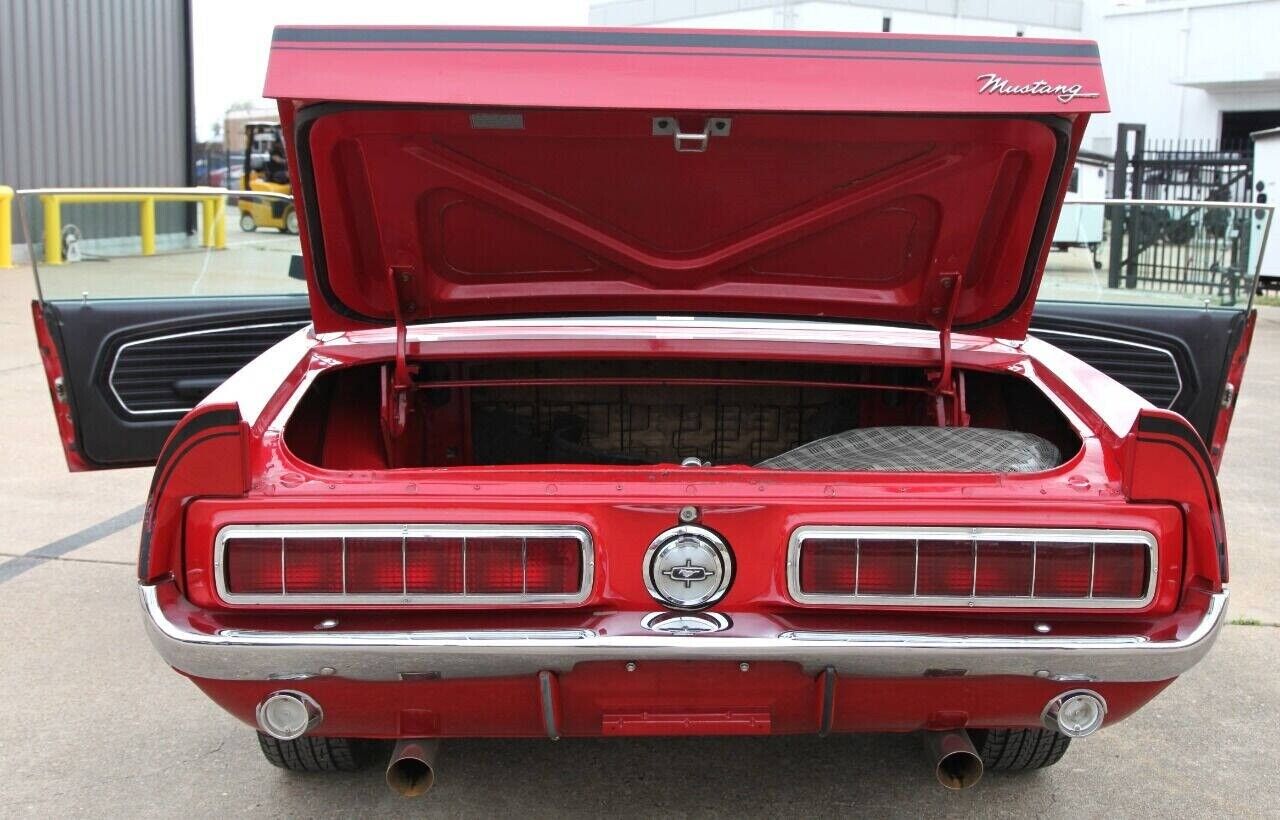 Ford-Mustang-Coupe-1968-23