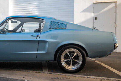 Ford-Mustang-Coupe-1968-4