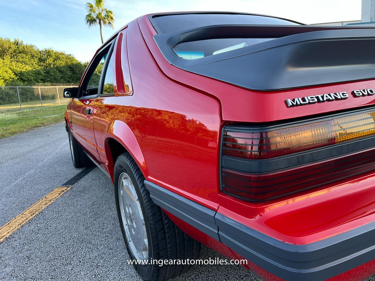 Ford-Mustang-Coupe-1986-25