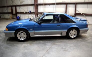 Ford-Mustang-Coupe-1988-1