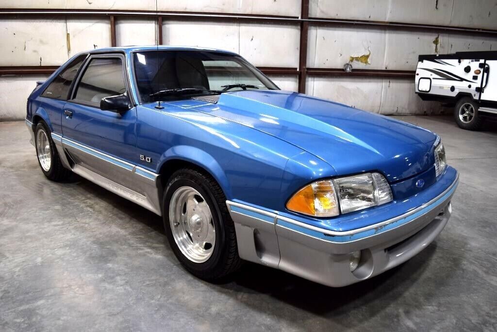 Ford-Mustang-Coupe-1988-7