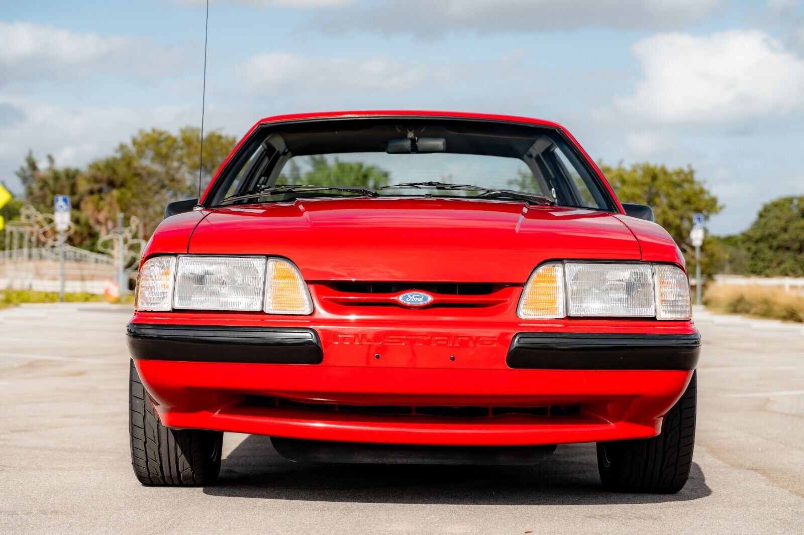 Ford-Mustang-Coupe-1989-2