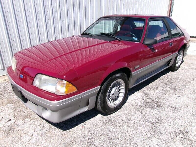 Ford-Mustang-Coupe-1989-3