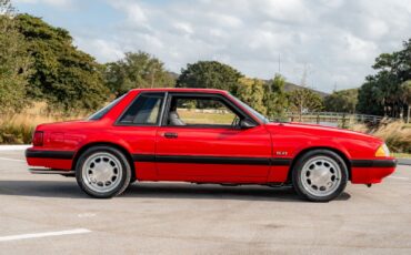 Ford-Mustang-Coupe-1989-8