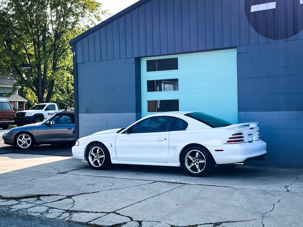 Ford-Mustang-Coupe-1995-19