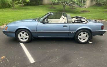 Ford-Mustang-GT-Cabriolet-1986-4