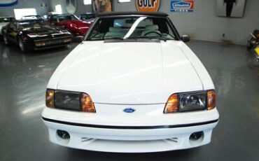 Ford-Mustang-GT-Cabriolet-1990-2