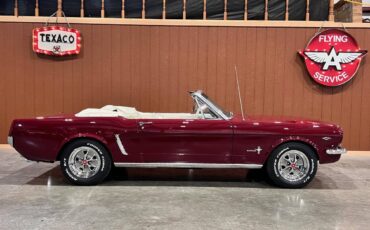 Ford-Mustang-convertible-1965-11