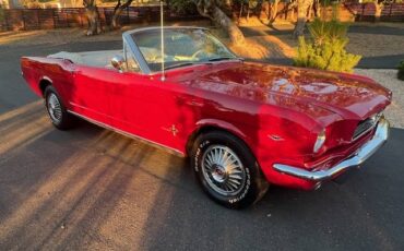 Ford-Mustang-convertible-1965